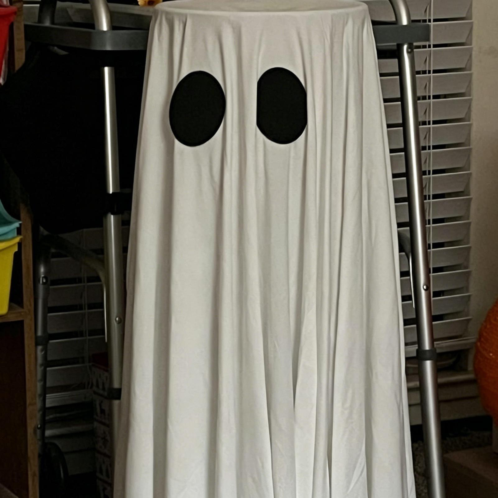 Lighting Decoration Stand - Halloween-Geister-Dekorationen für draußen: Gruselige 8-Modus-LED-Lichter, stehende